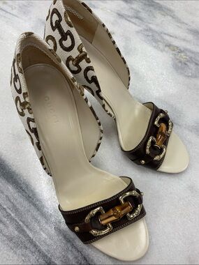 Gucci Chocolate BrownLeather Open-Toe Heels with White Brown Monogram Canvas 9
